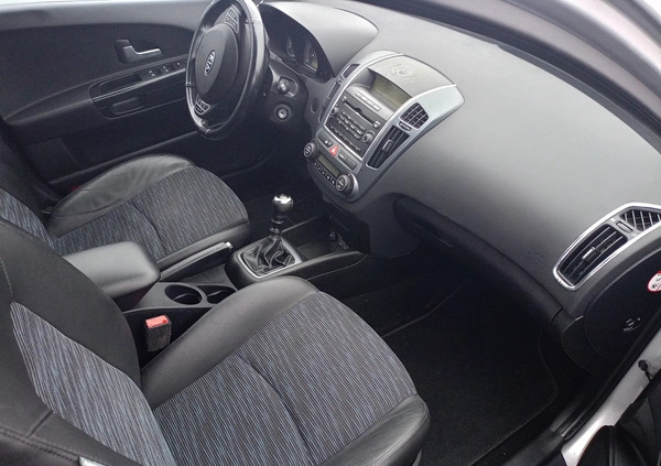 Kia Ceed cena 14500 przebieg: 245000, rok produkcji 2009 z Więcbork małe 79